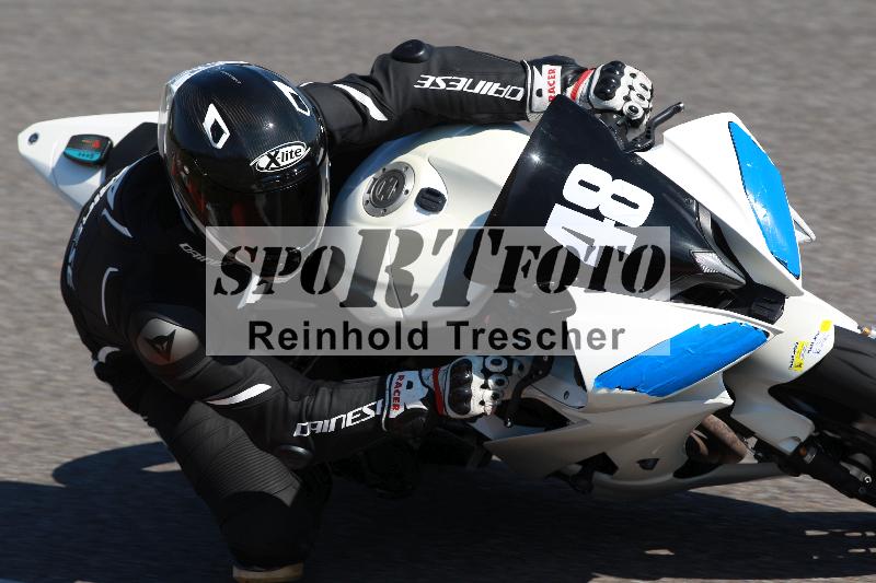 /Archiv-2022/05 04.04.2022 Plüss Moto Sport ADR/Freies Fahren/48